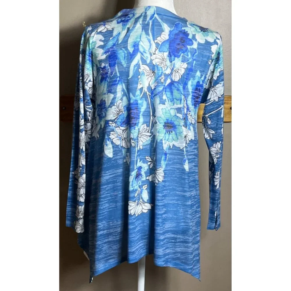 Inoah Art to Wear Top Blue Bold Floral Knit Handkerchief Lightweight Tunic Wom M - Picture 2 of 7